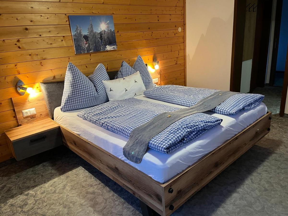 Pension Mitterwallner Schladming Exteriör bild